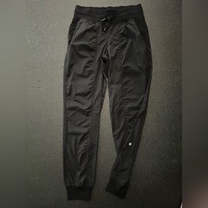 Lululemon Dance Studio Mid-Rise Jogger Full Length